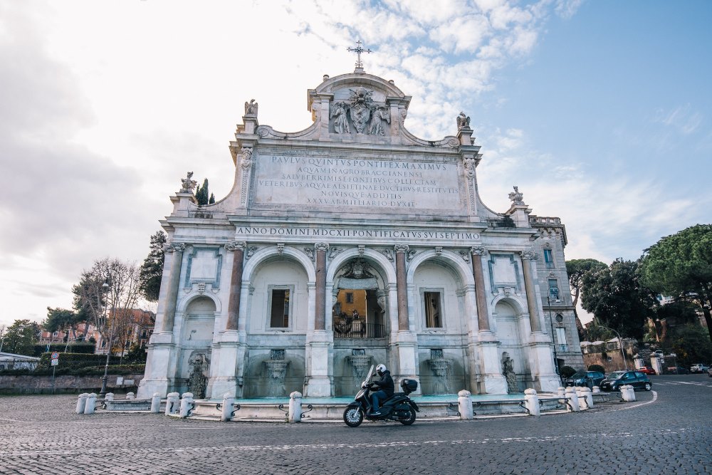 Fontaine dell'Acqua Paola